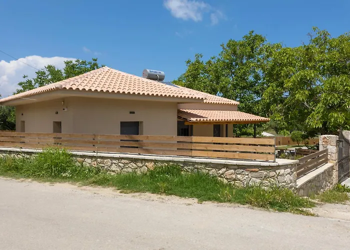 Athina's House Drakas