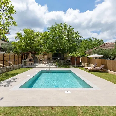 Athina's House וילה