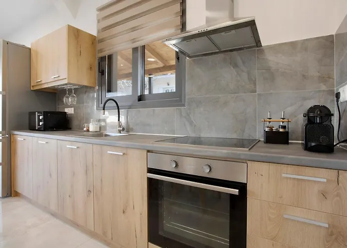 Athina's House Villa